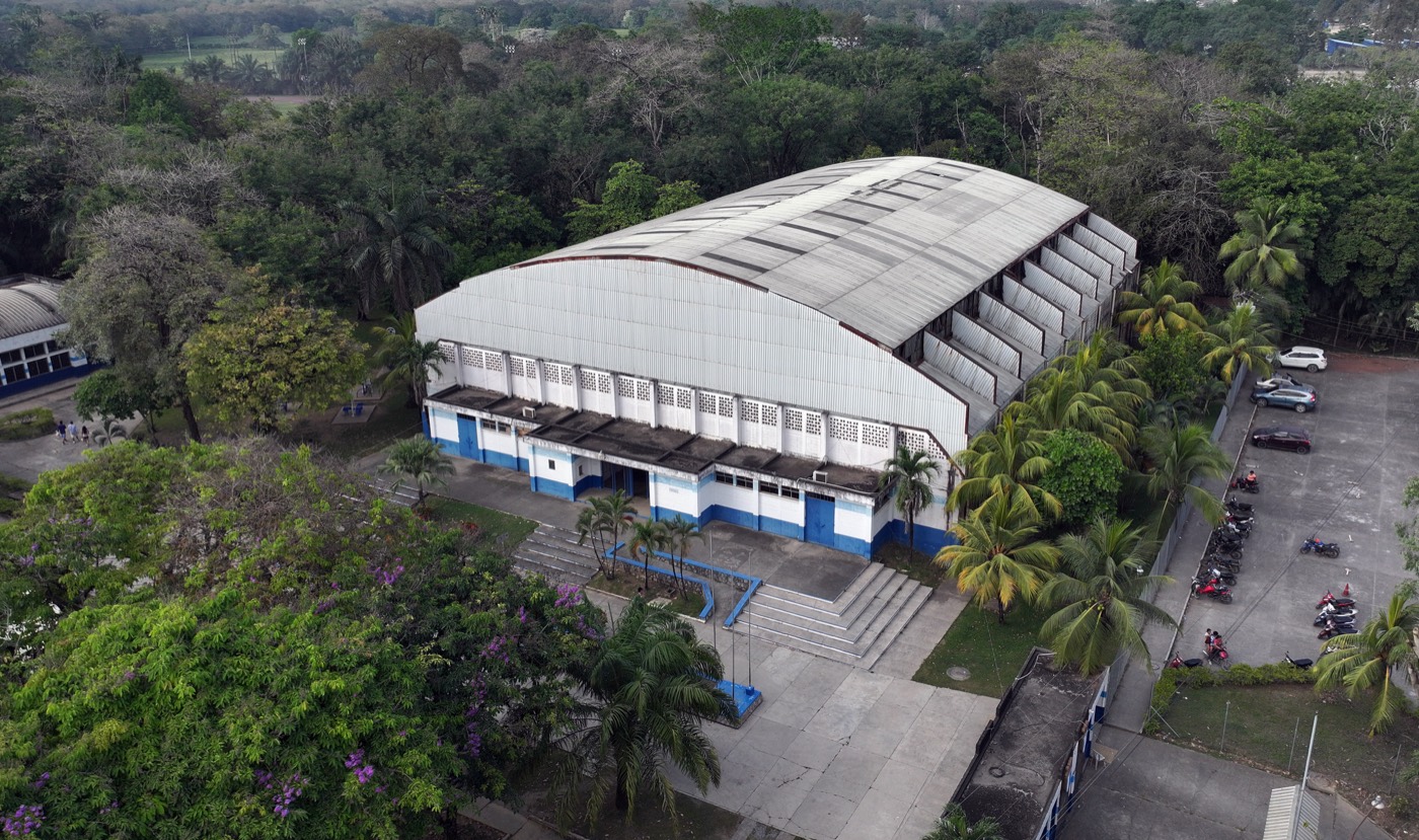 Complejo Deportivo Puerto Barrios, Izabal