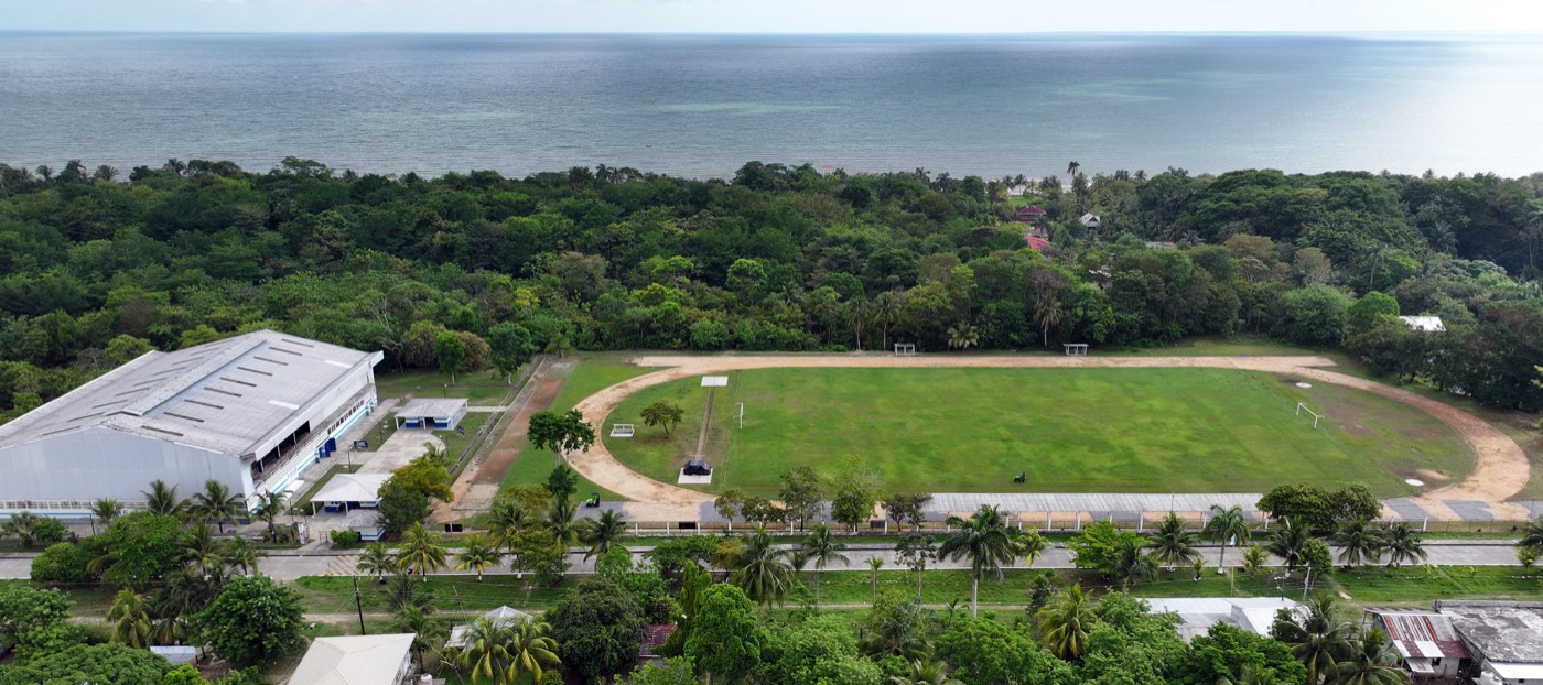 Complejo Deportivo Livingston, Izabal